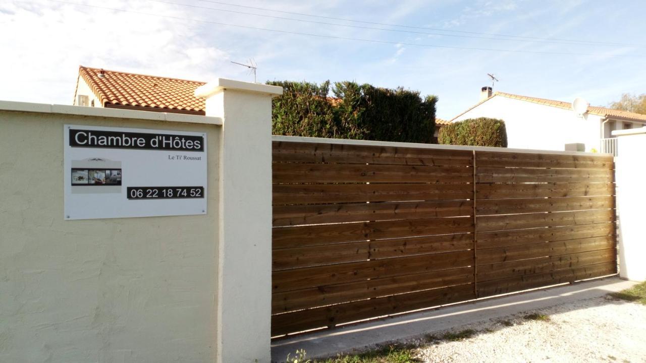 Le Ti'Roussat Bed and Breakfast Saint-André-de-Cubzac Buitenkant foto