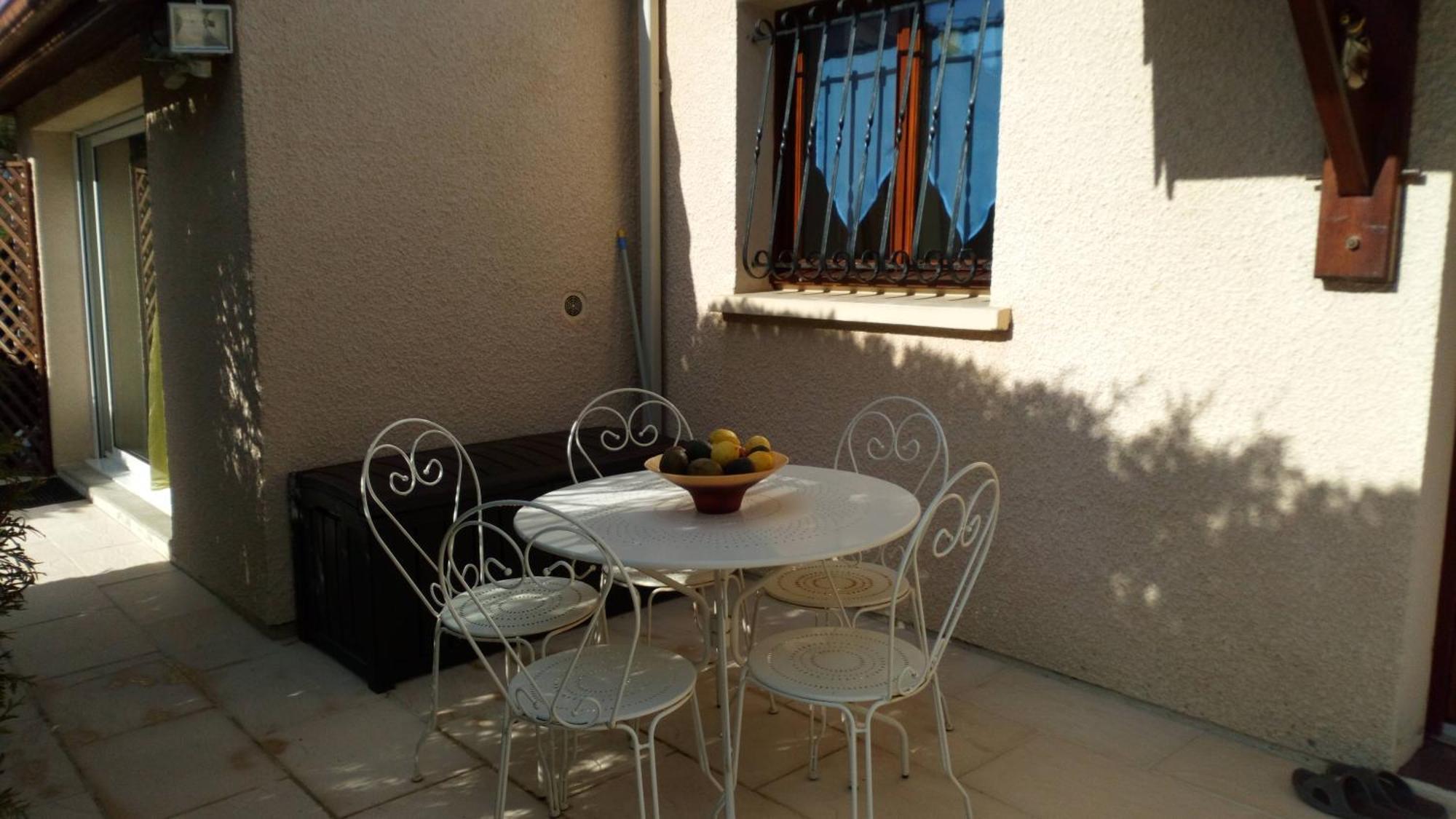 Le Ti'Roussat Bed and Breakfast Saint-André-de-Cubzac Buitenkant foto