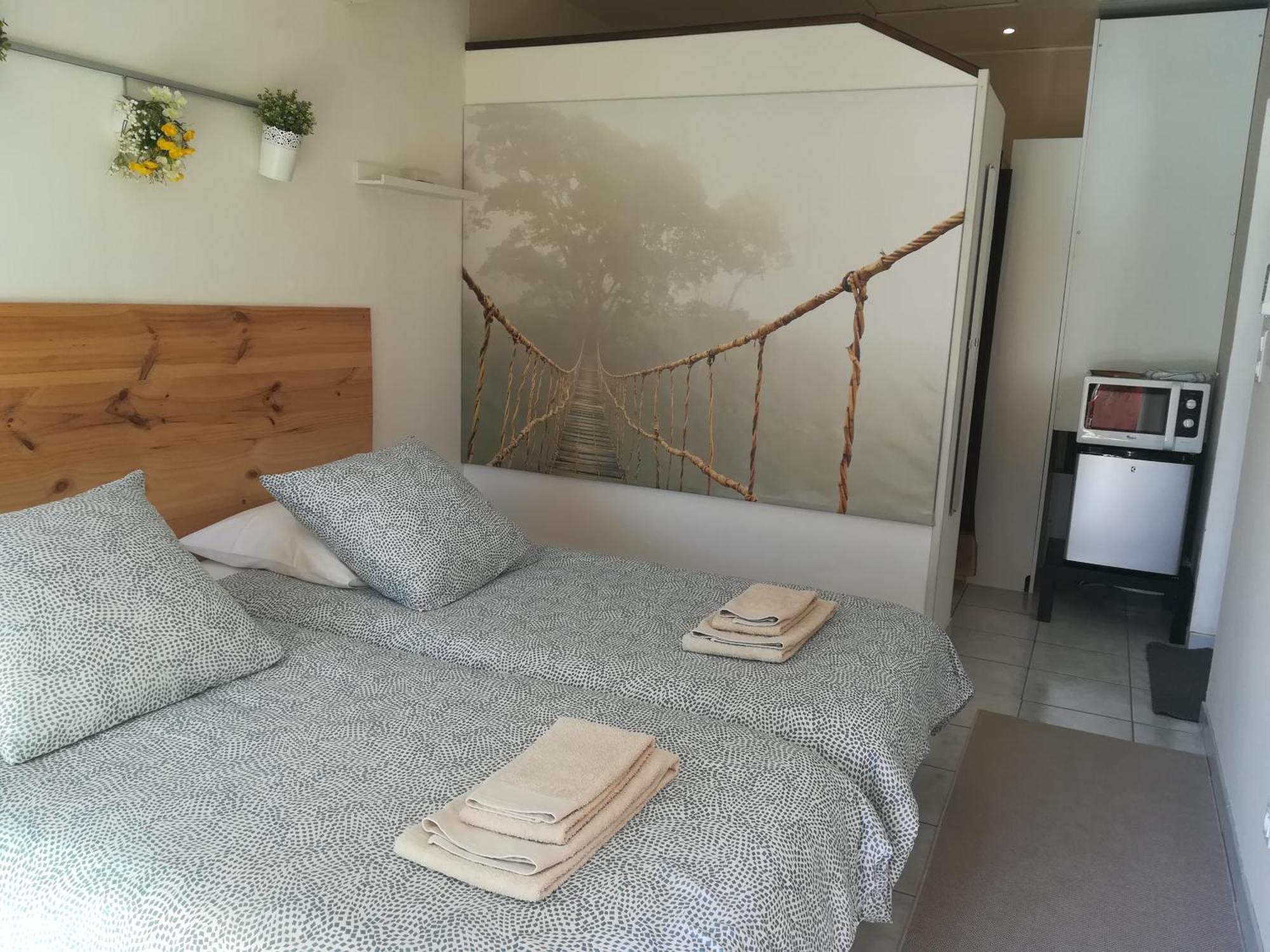 Le Ti'Roussat Bed and Breakfast Saint-André-de-Cubzac Buitenkant foto